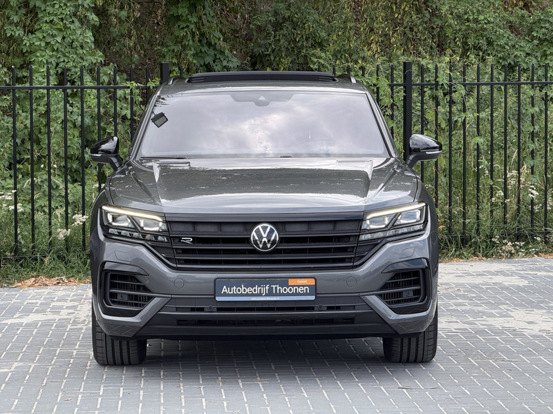 Volkswagen Touareg 3.0 TSi 4MOTION R | Trekhaak | luchtvering | Pano — photo 3