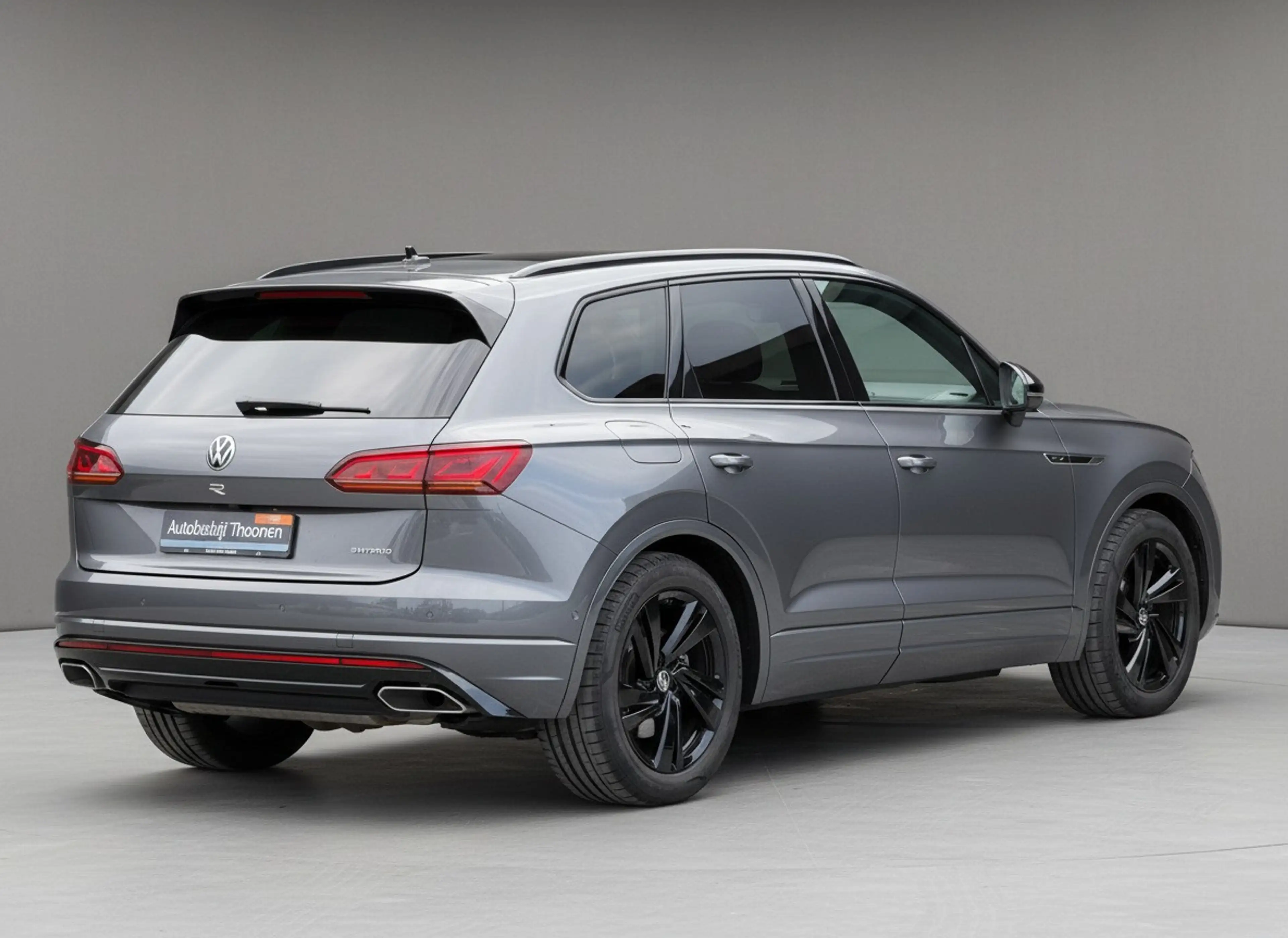 Volkswagen Touareg 3.0 TSi 4MOTION R | Trekhaak | luchtvering | Pano — photo 3