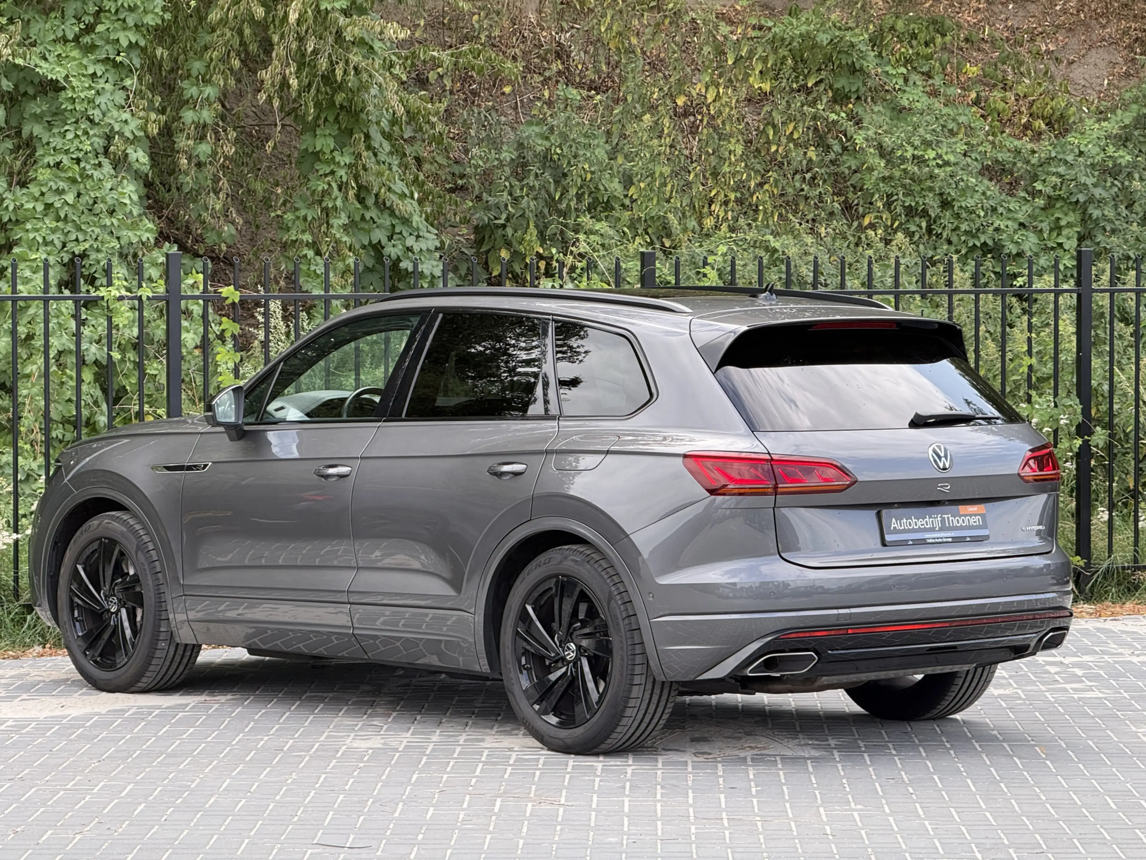 Volkswagen Touareg 3.0 TSi 4MOTION R | Trekhaak | luchtvering | Pano — photo 14