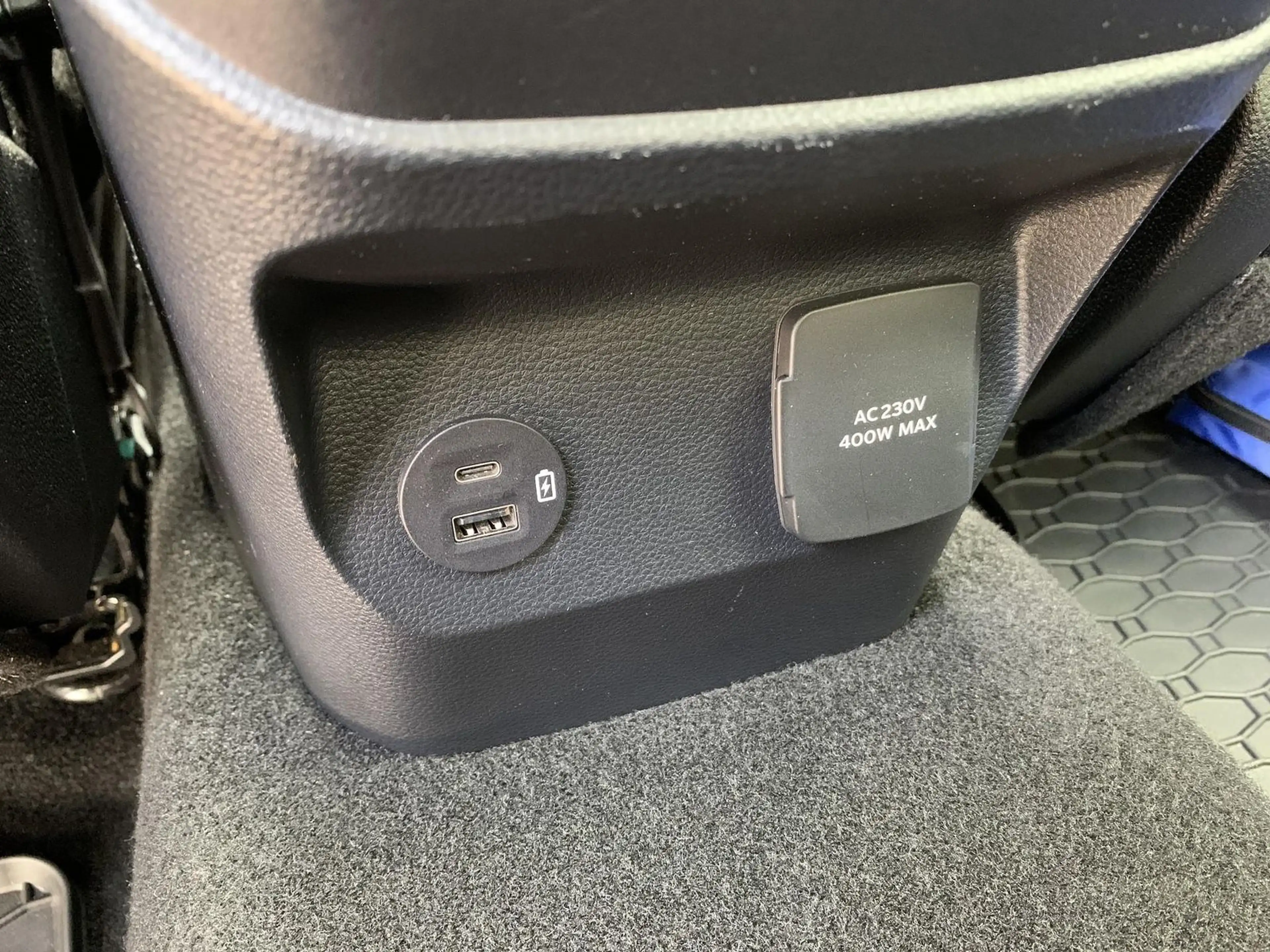 Ford Ranger Wildtrak DoKa 4WD AHK+Rollo+360-Cam+LED — photo 13