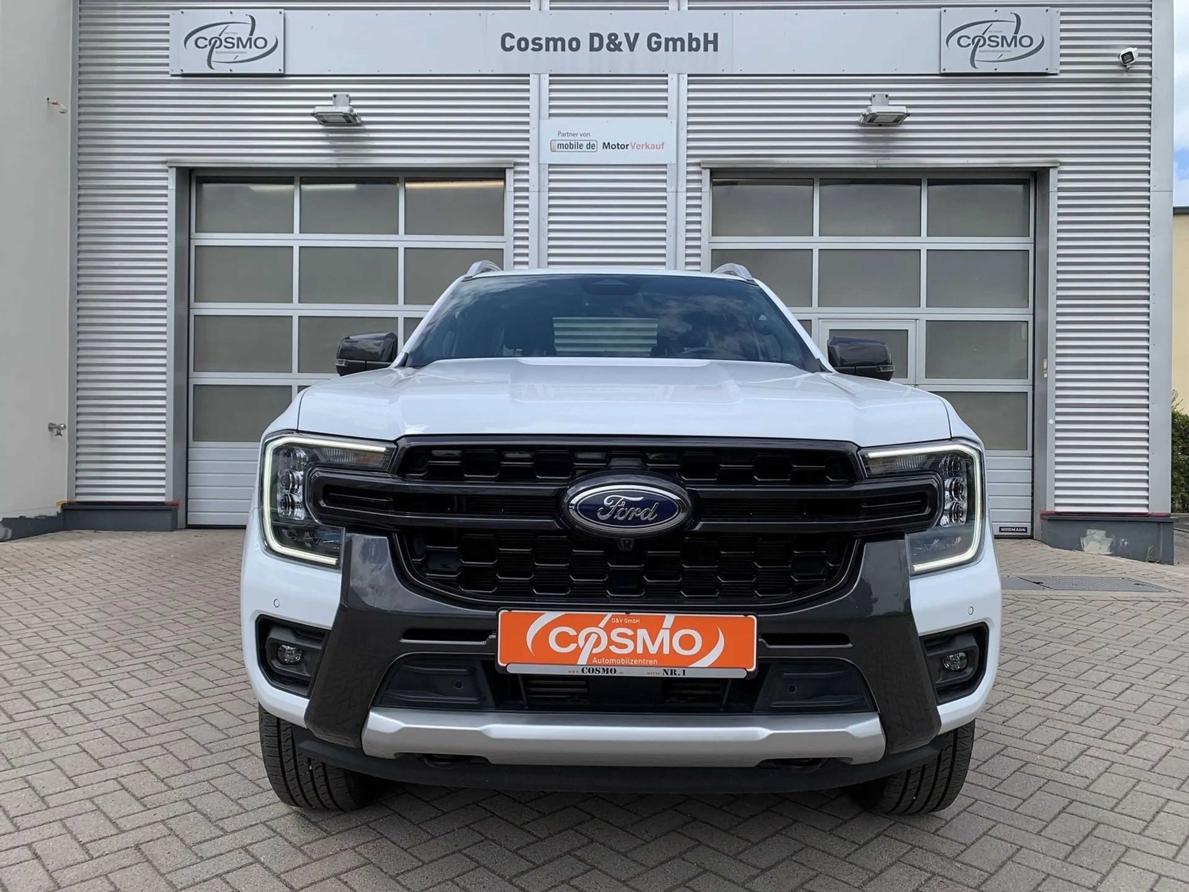Ford Ranger Wildtrak DoKa 4WD AHK+Rollo+360-Cam+LED — photo 2