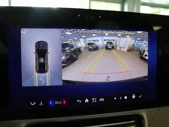 Mercedes-Benz GLB view 23