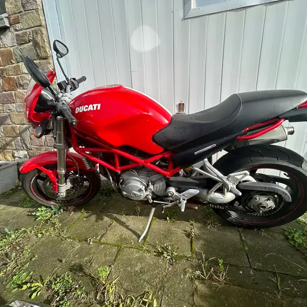 Ducati Monster S2R
