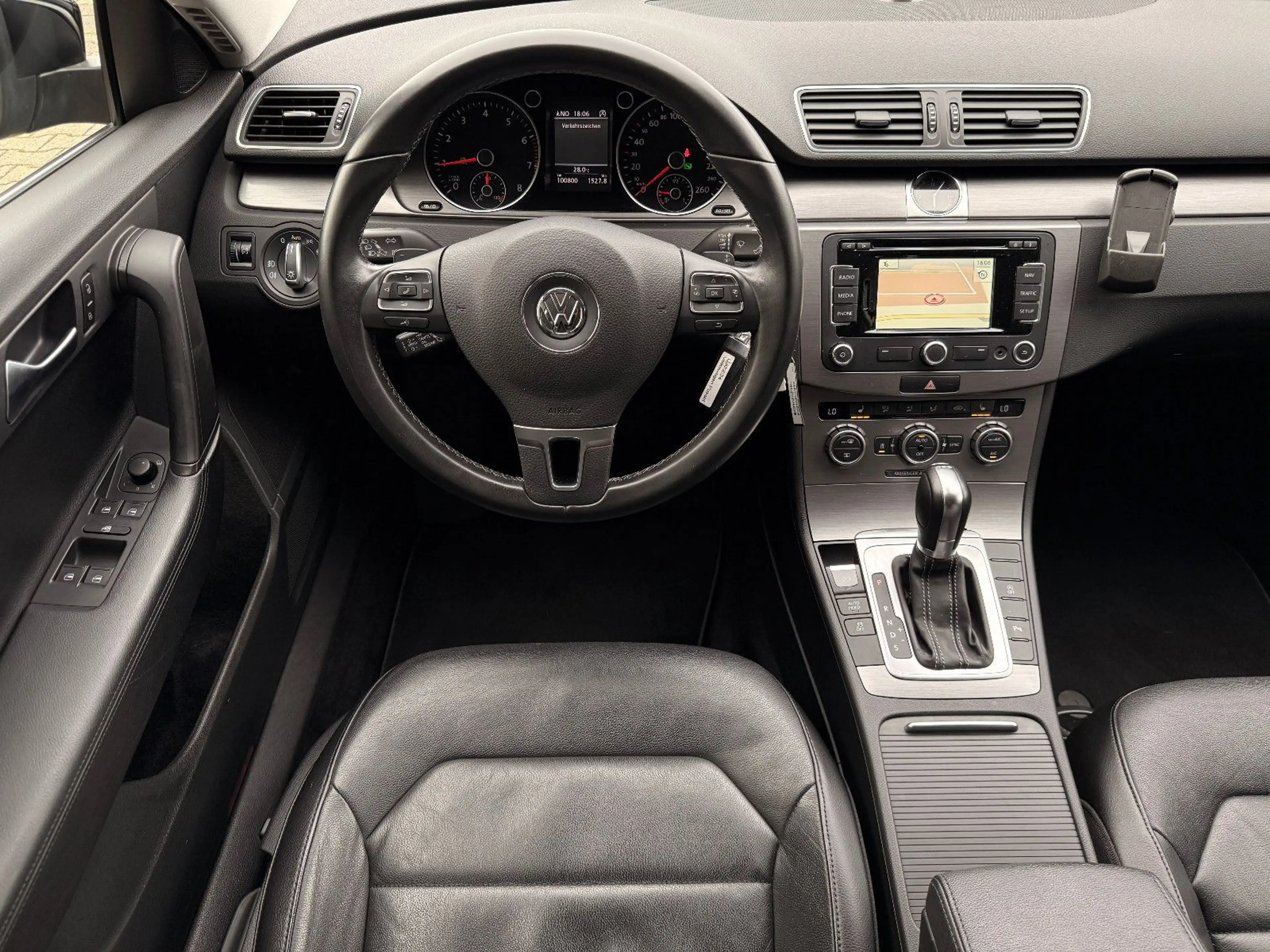 Volkswagen Passat Variant Edition BLACK/Standheiz./Sitzhz./ — photo 15