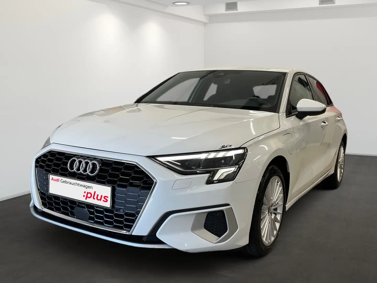Audi A3 Sportback 40 TFSI e advanced *LED*PDC*NAVI* Weiß - 2