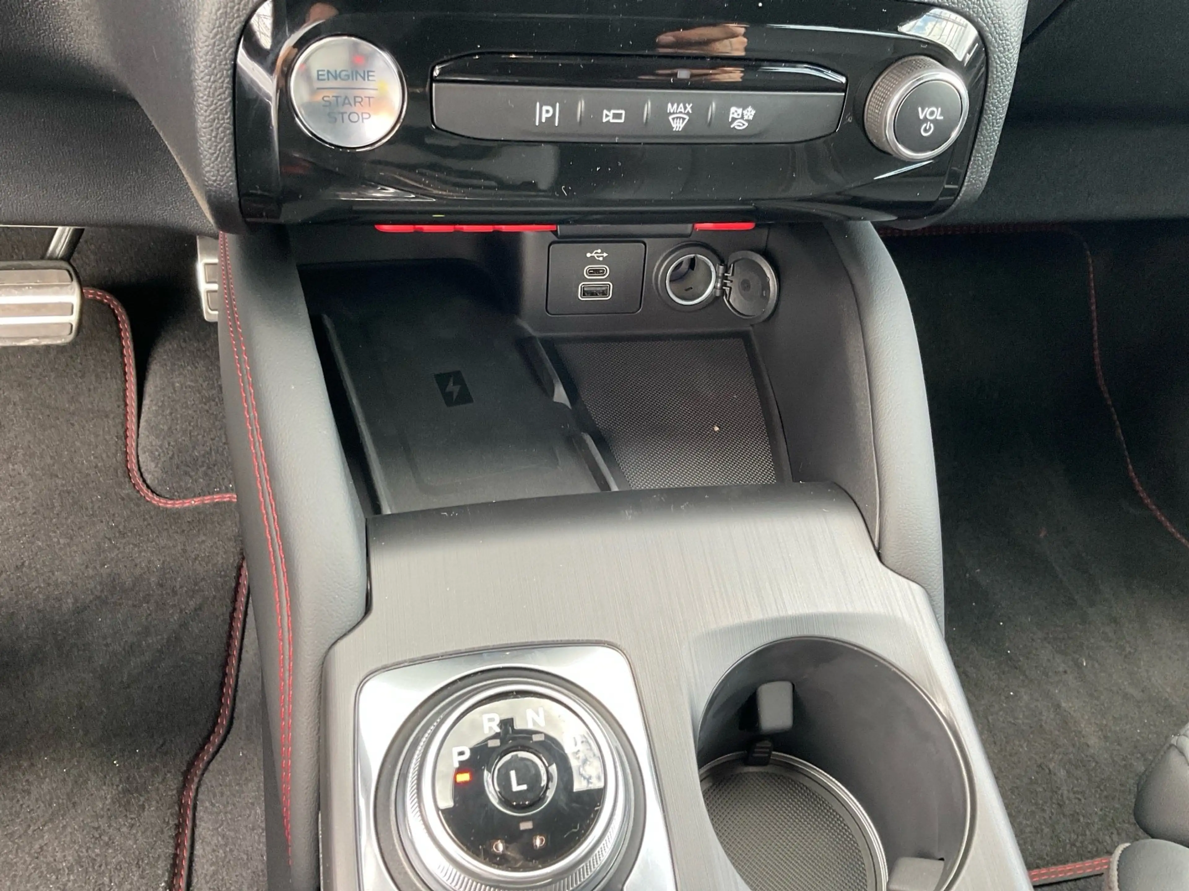 Ford Kuga AWD ST-Line X LAGERABVERKAUF — photo 15