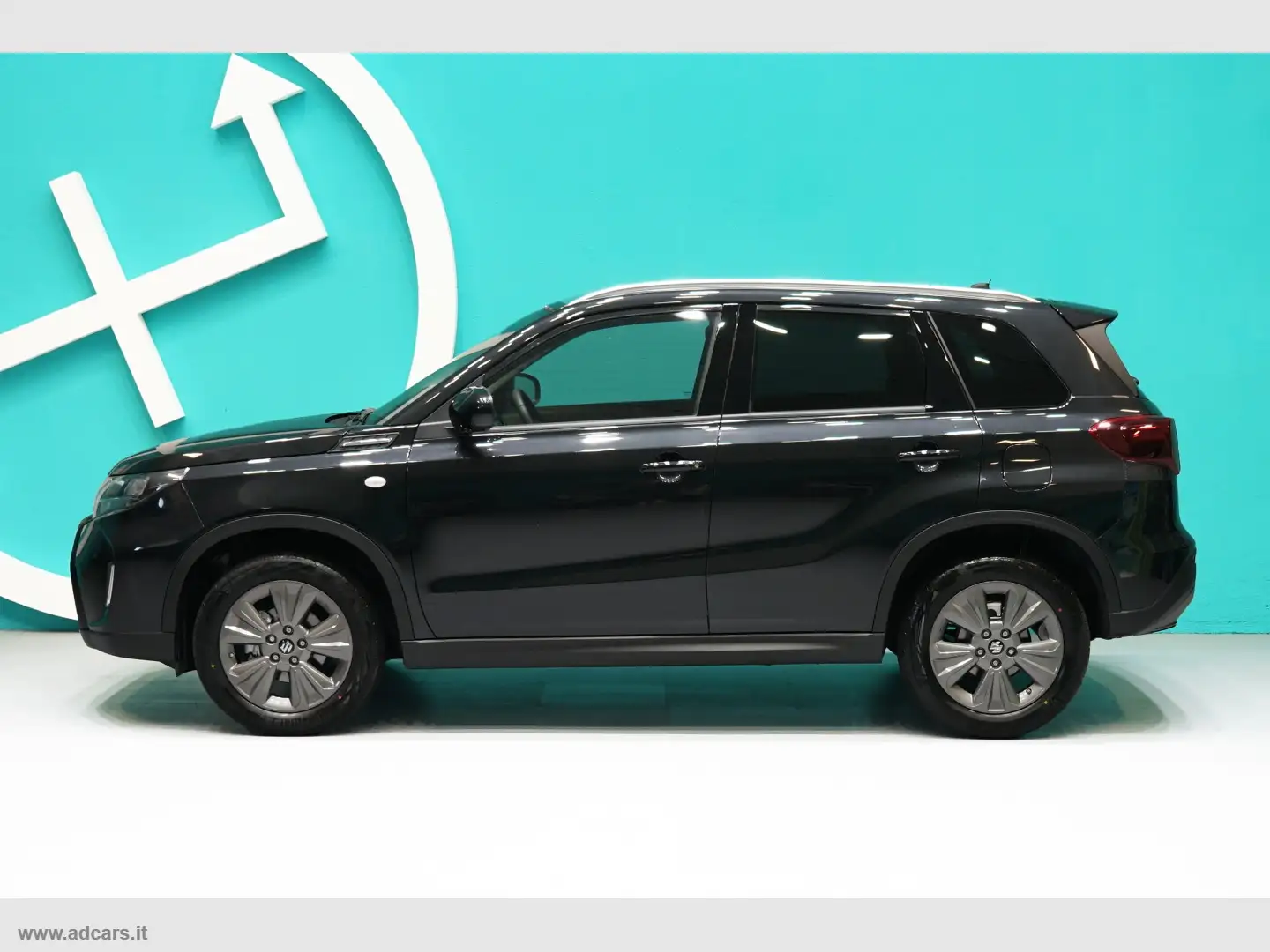Suzuki Vitara 1.4 Hybrid Cool+ PROMOZIONE ADCARS!!!!! Zwart - 2