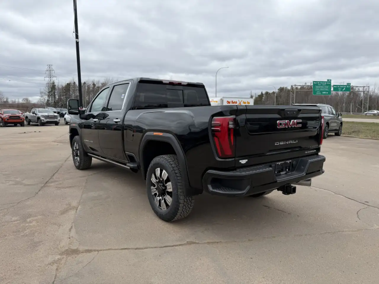 GMC Sierra 2500HD снимка GMC Sierra 2500HD