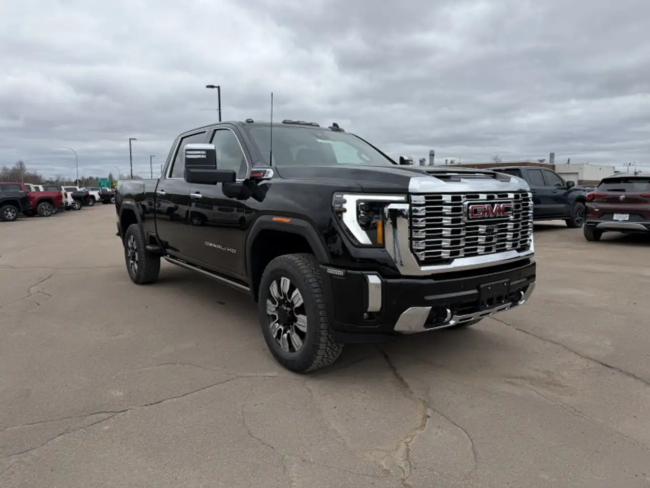 GMC Sierra 2500HD снимка GMC Sierra 2500HD