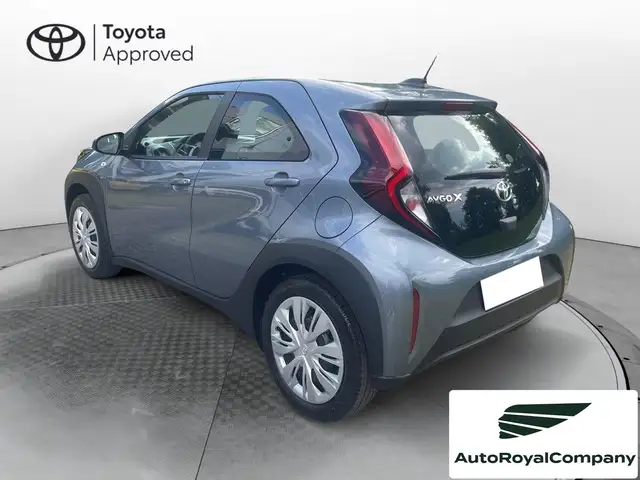 Toyota Aygo X view 3