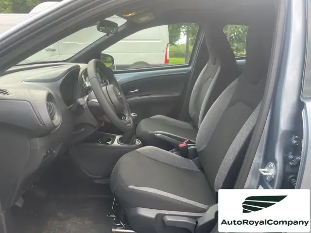 Toyota Aygo X view 9