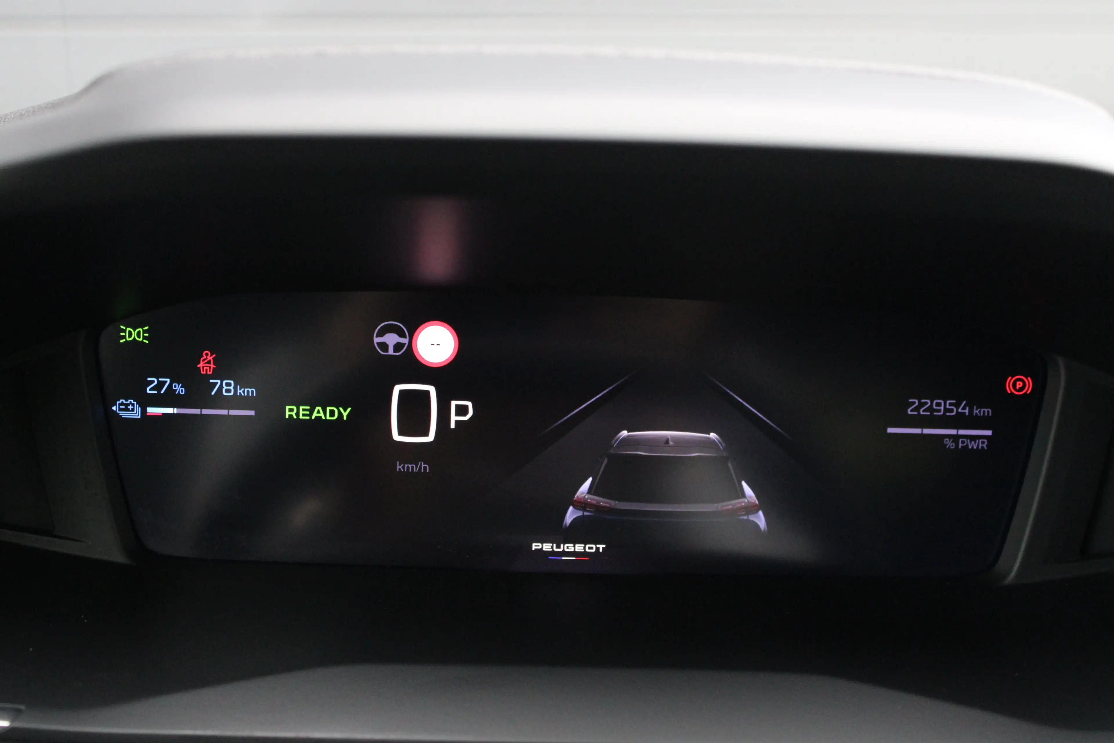 Peugeot e-2008 EV Allure Avantage 54 kWh | SOH 97% | Fase 3 laden — photo 23