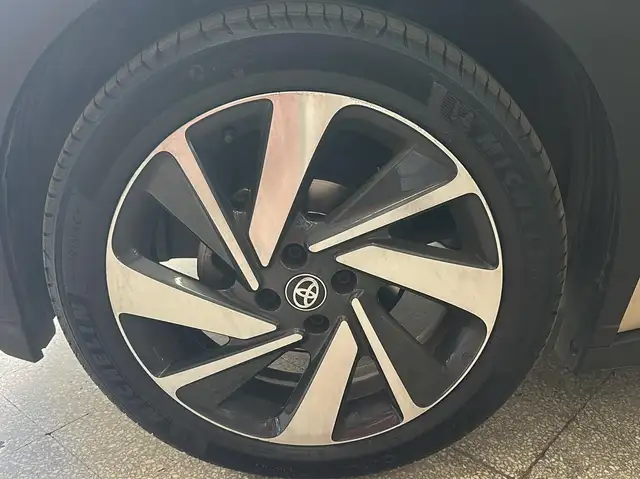 Toyota Aygo view 8