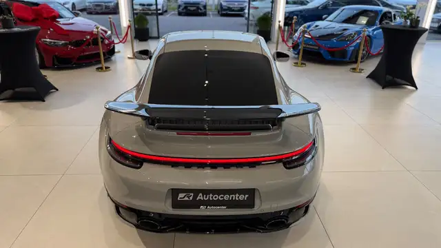 Porsche 992 911 Carrera Coupé PDK Ansicht 12