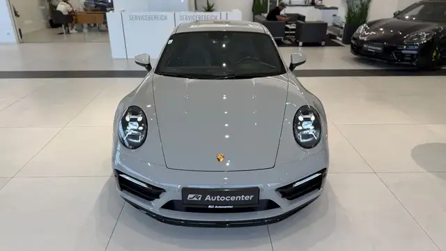 Porsche 992 911 Carrera Coupé PDK Ansicht 4