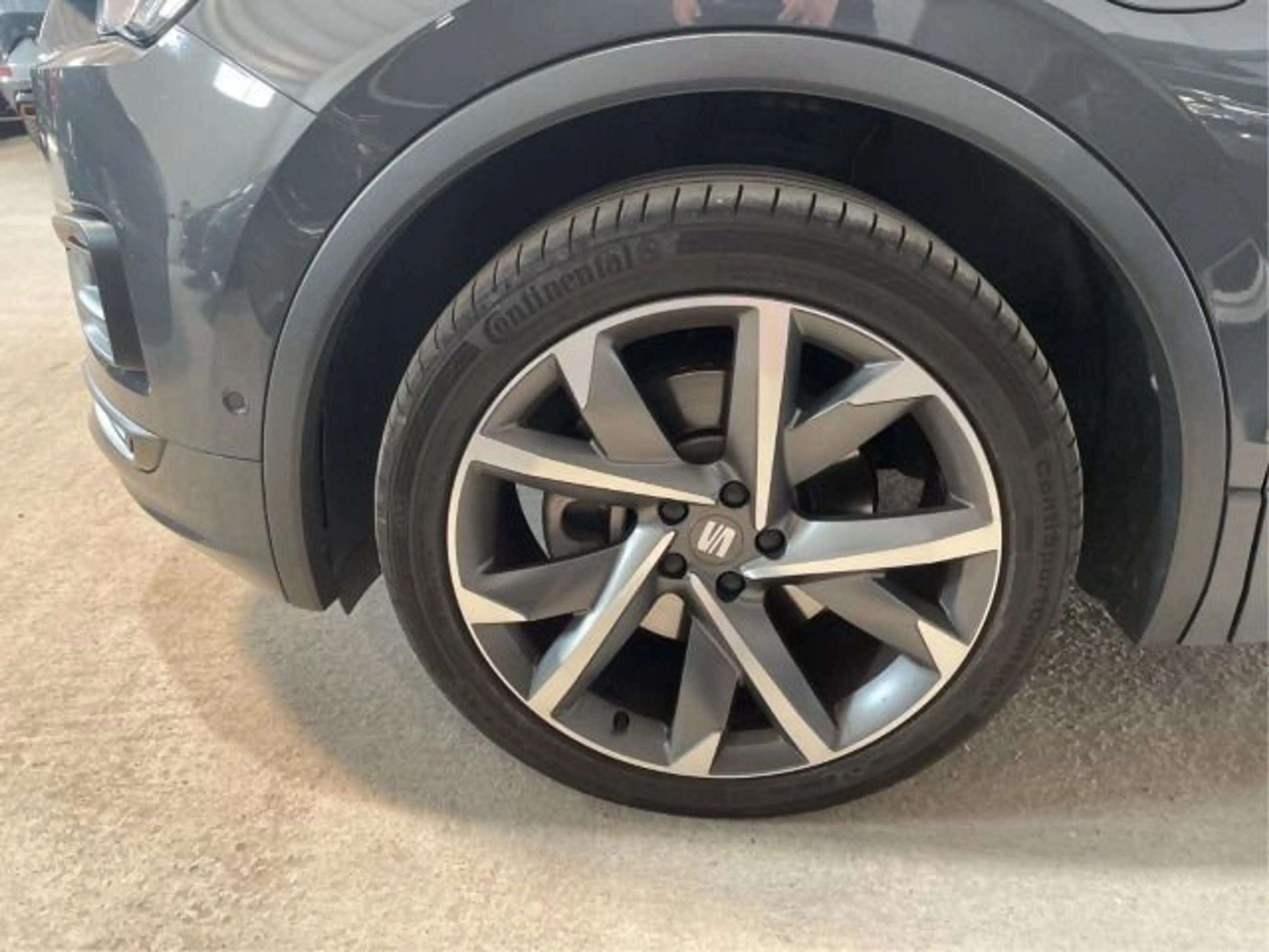 SEAT Tarraco FR e-HYBRID Nav/360/ACC/4xSHZ/Assist/20" — photo 9