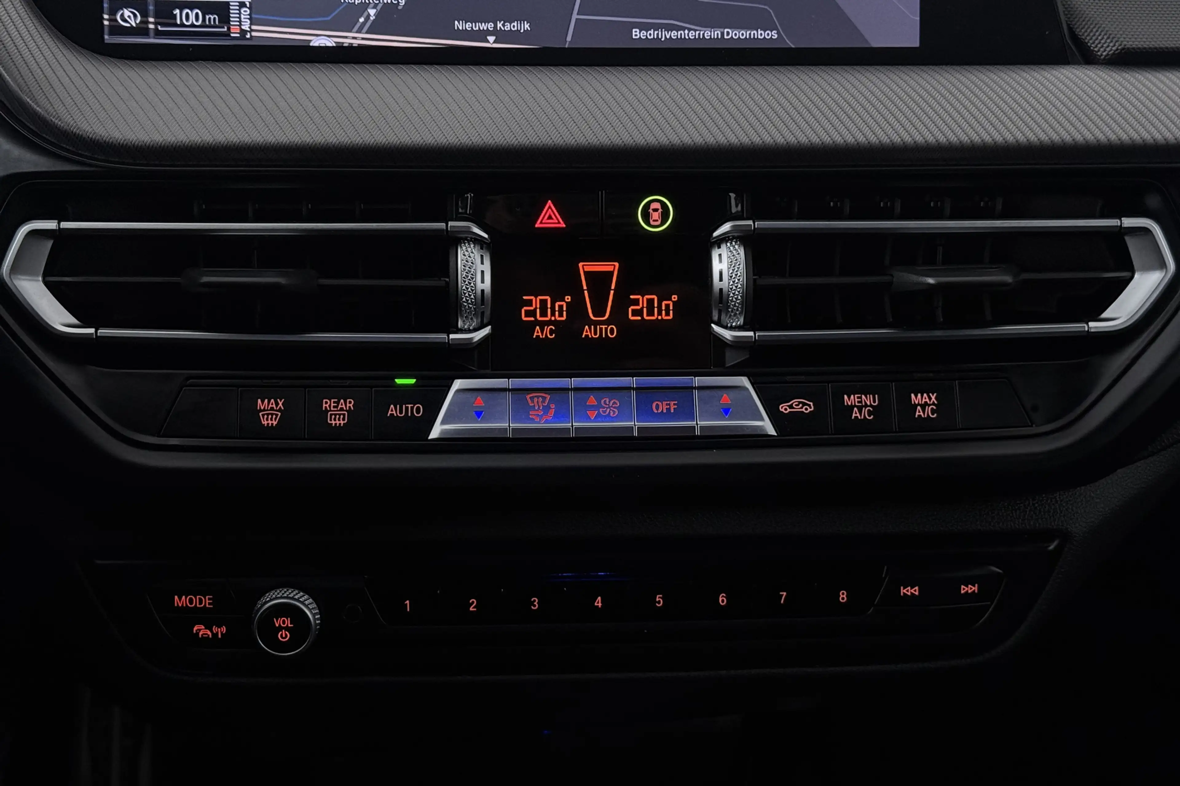 BMW 118 1-serie 118i Executive Edition (CAMERA, SFEERVERLI — photo 22