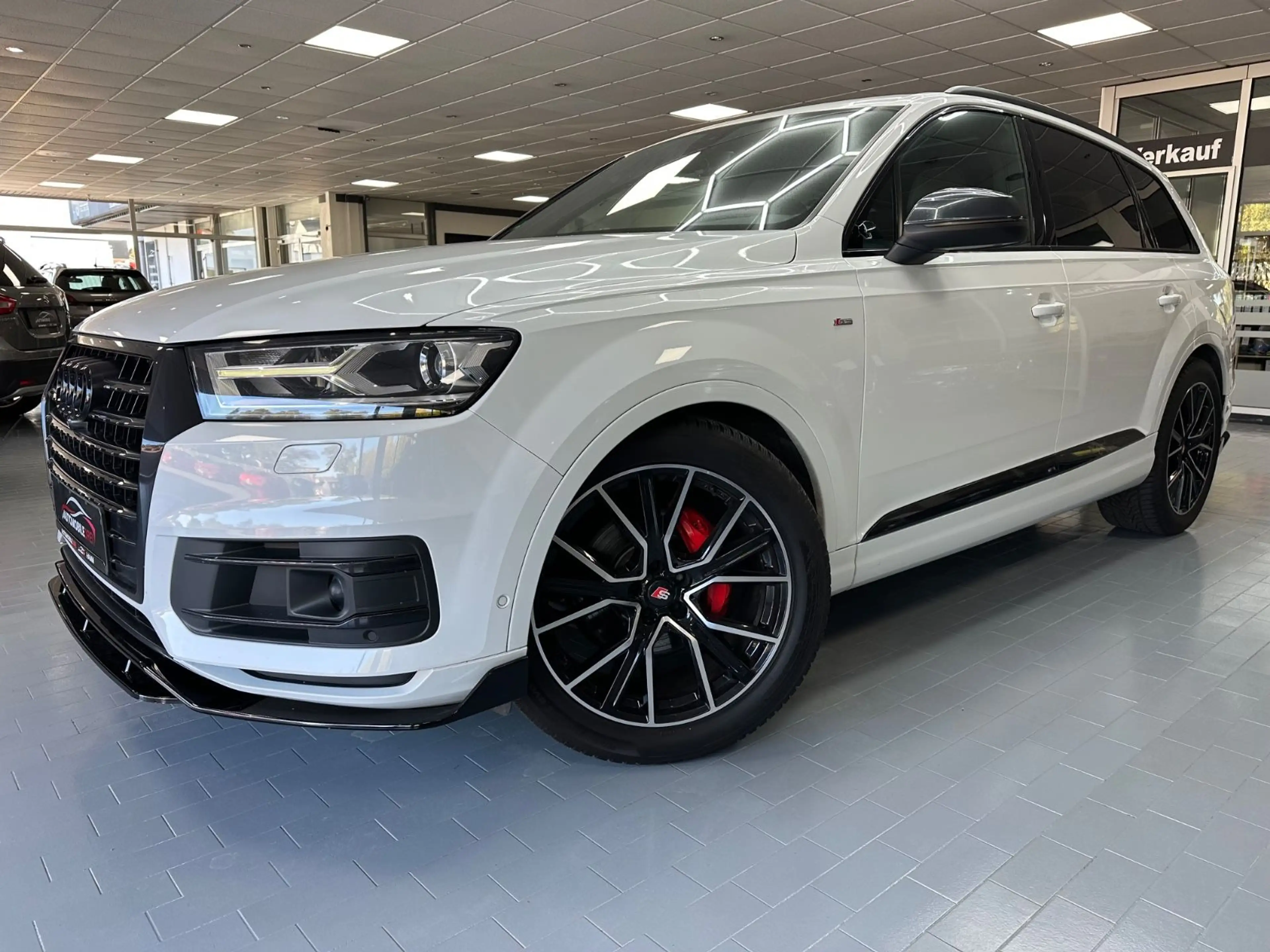Audi Q7 3.0 TDI ultra quattro/ AHK/ Pano/ TÜV Neu