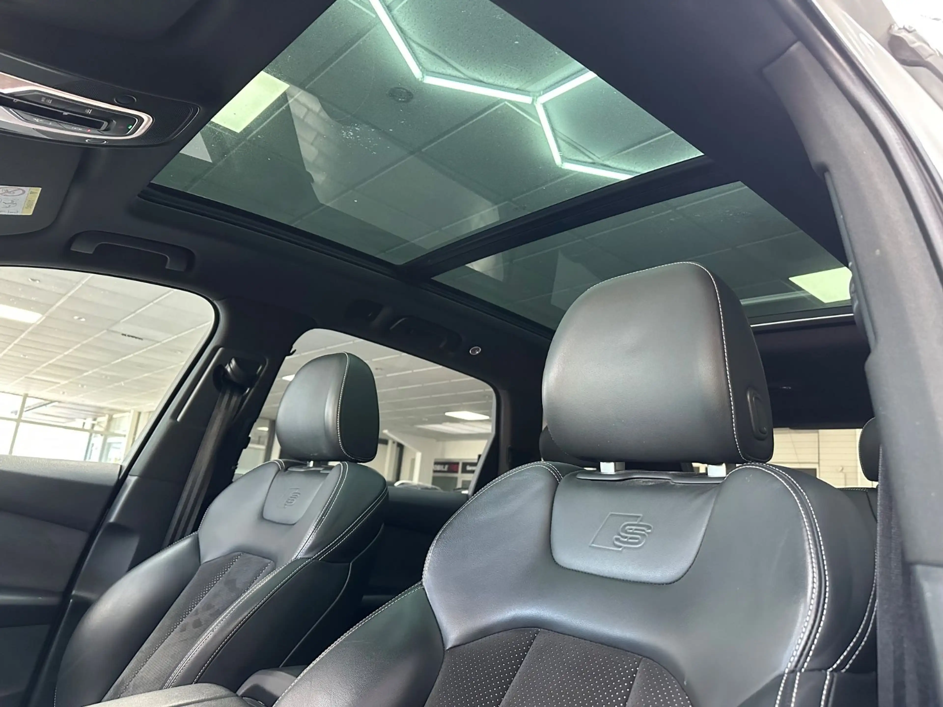 Audi Q7 3.0 TDI ultra quattro/ AHK/ Pano/ TÜV Neu — photo 14
