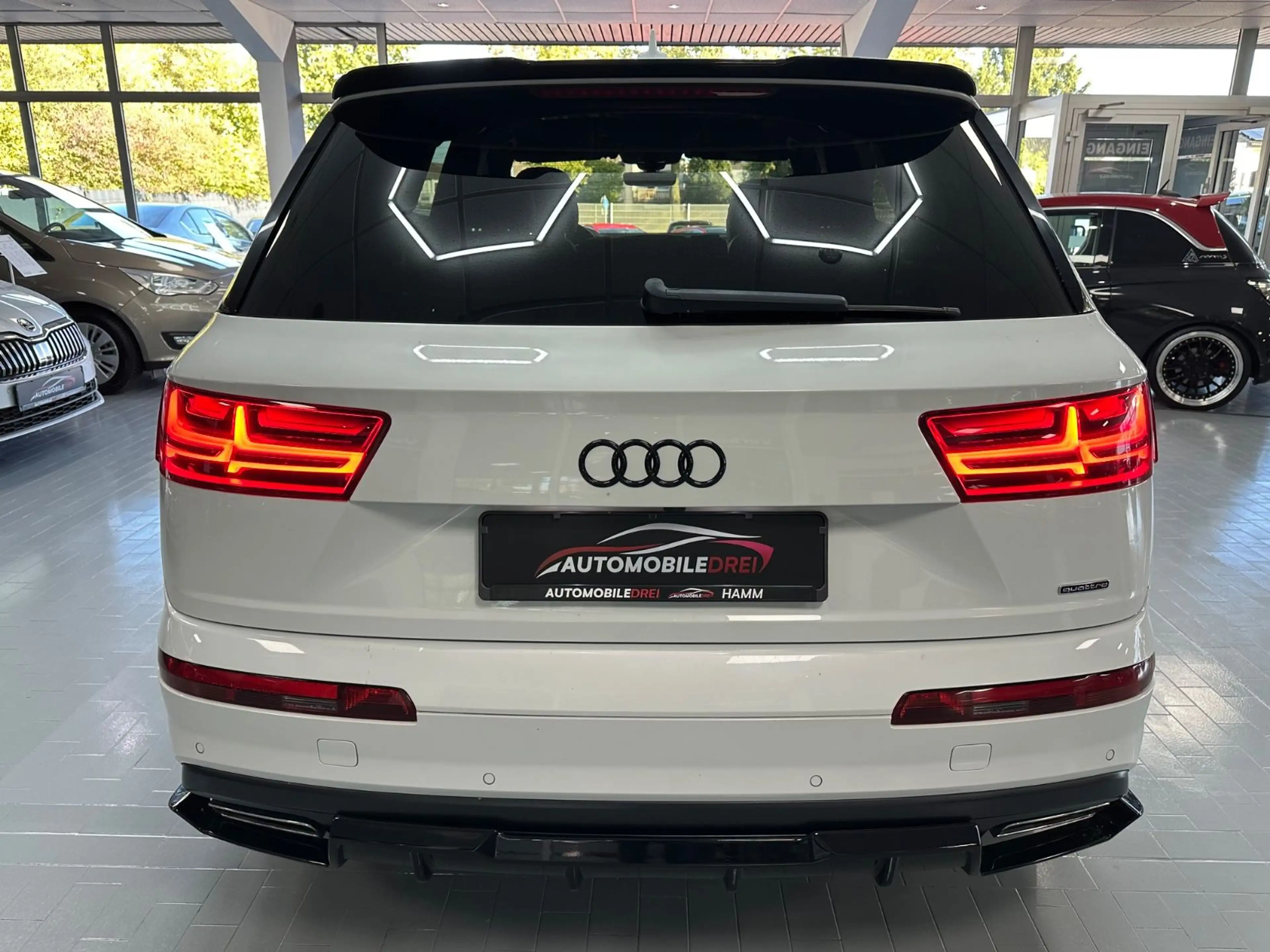 Audi Q7 3.0 TDI ultra quattro/ AHK/ Pano/ TÜV Neu — photo 8