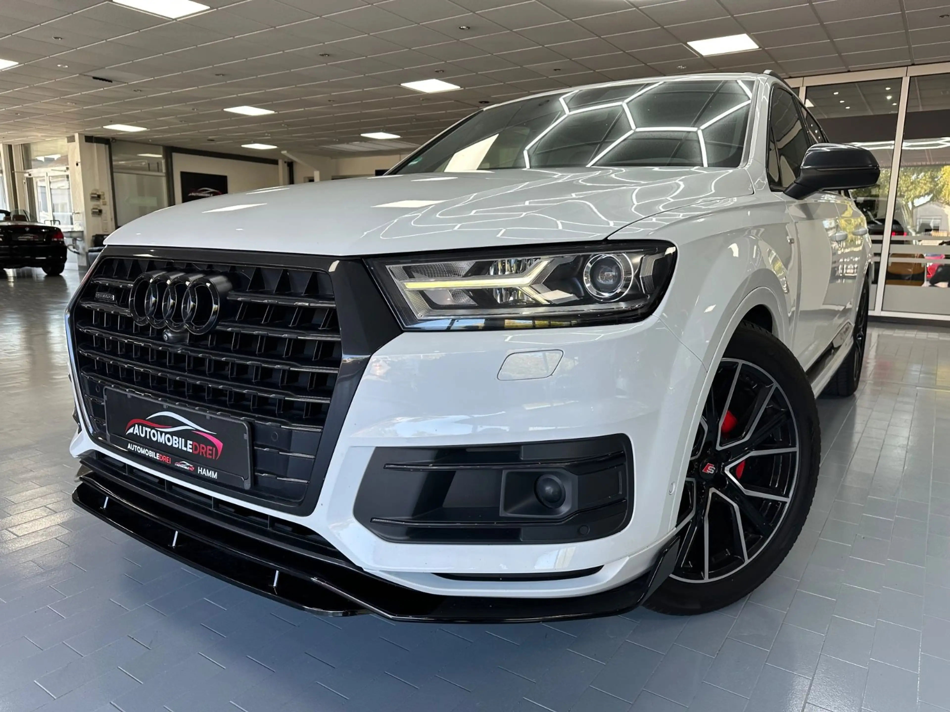 Audi Q7 3.0 TDI ultra quattro/ AHK/ Pano/ TÜV Neu — photo 2