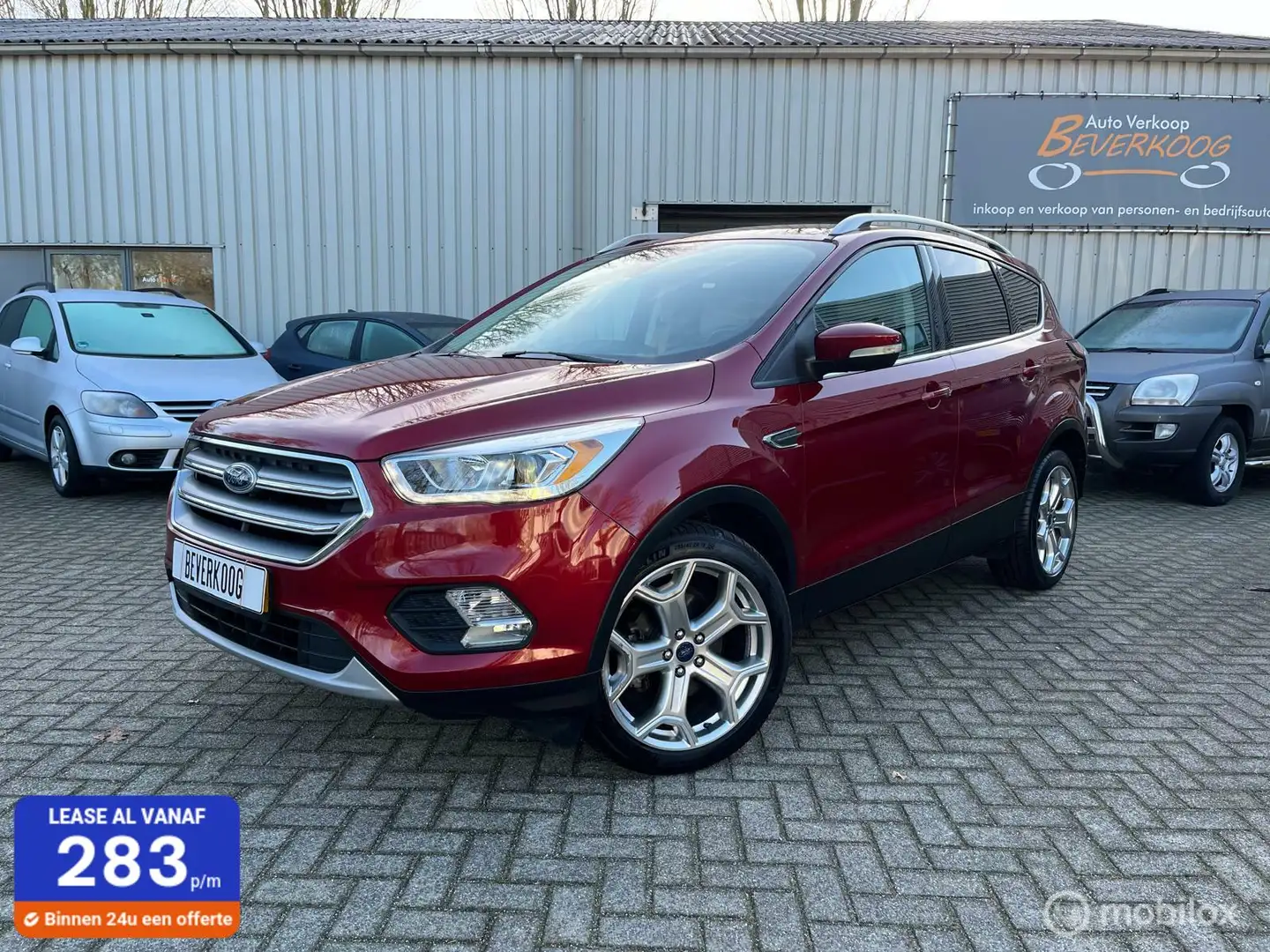 Ford Kuga Escape 1.5 EcoBoost Titanium Rouge - 1