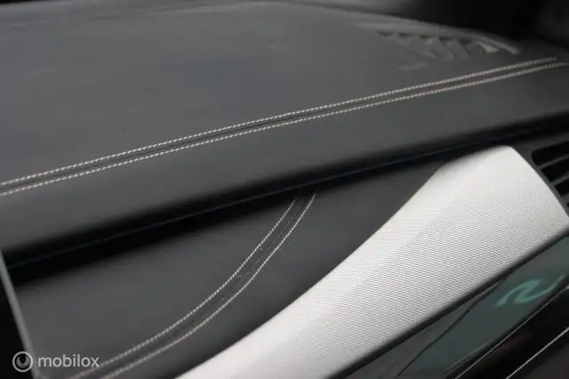 BMW X5 view 14