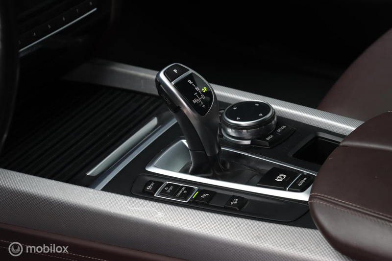 BMW X5 xDrive25d |M-Sport|HUD|Trekhaak|Camera|Comfortstoe — photo 17