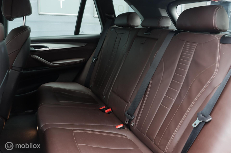 BMW X5 xDrive25d |M-Sport|HUD|Trekhaak|Camera|Comfortstoe — photo 6