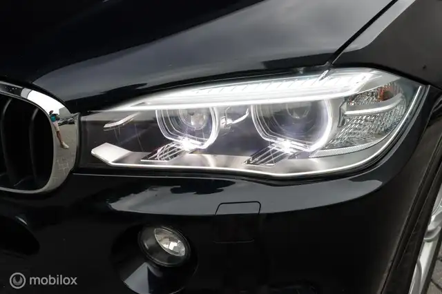 BMW X5 view 15