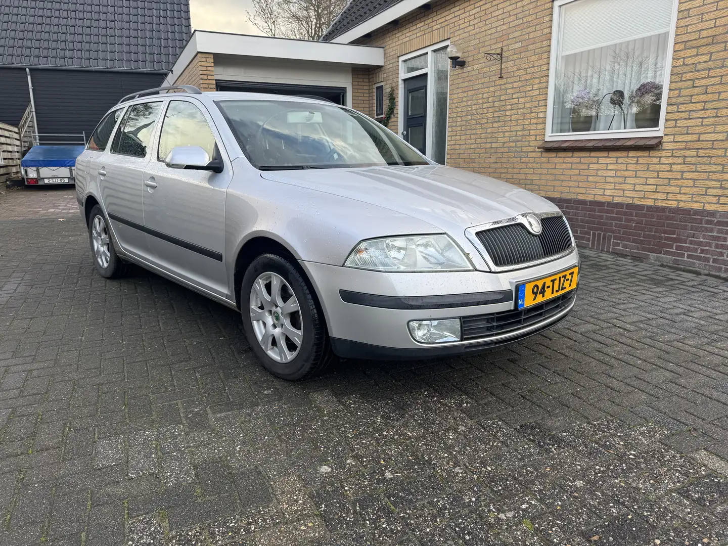Skoda Octavia 1.6 FSI Ambiente 2005 Grey - 1