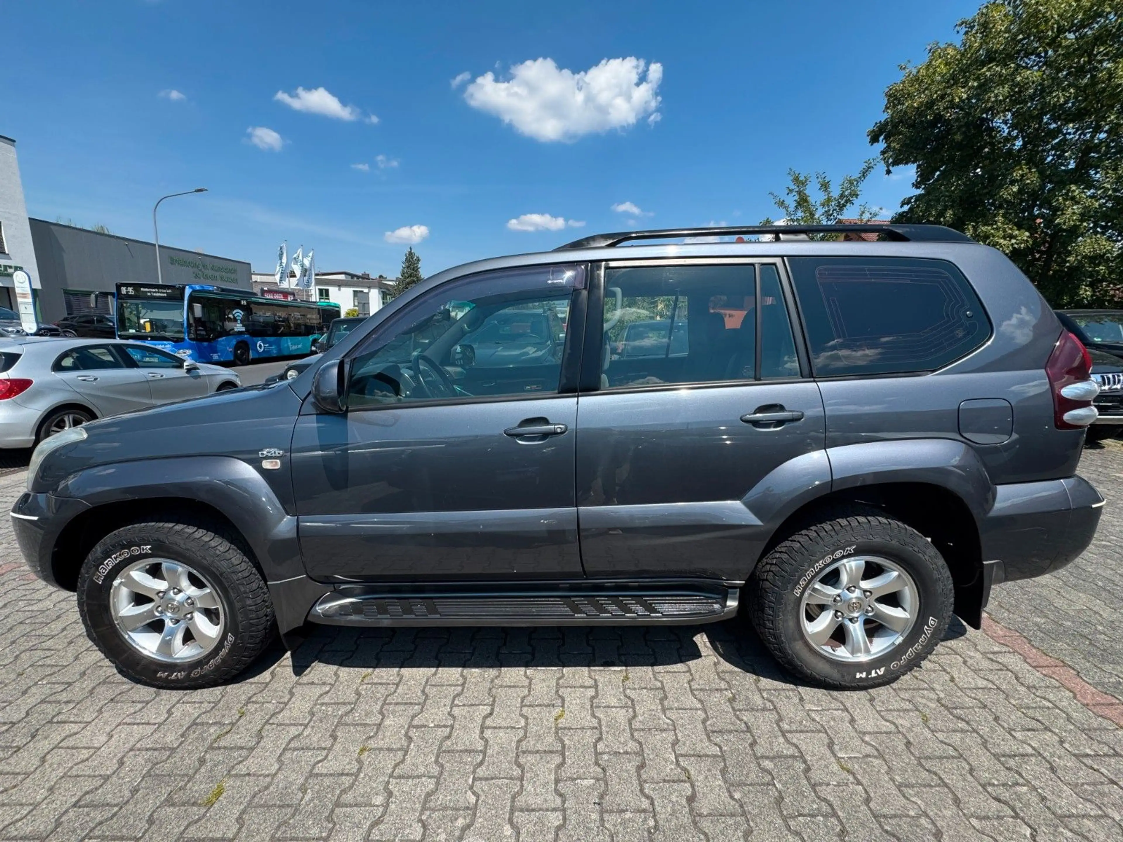 Toyota Land Cruiser 3.0 D-4D Luna — photo 2