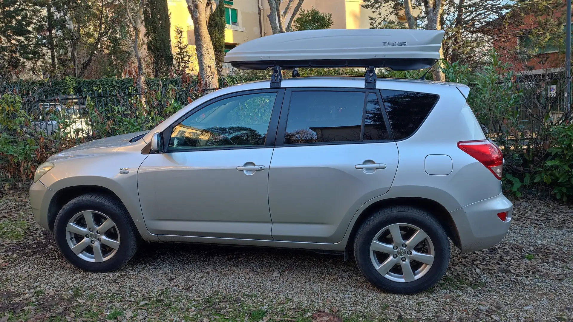 Toyota RAV 4 Rav4 2008 Crossover RAV4 2.2 d-4d Sol 136cv dpf Argento - 1