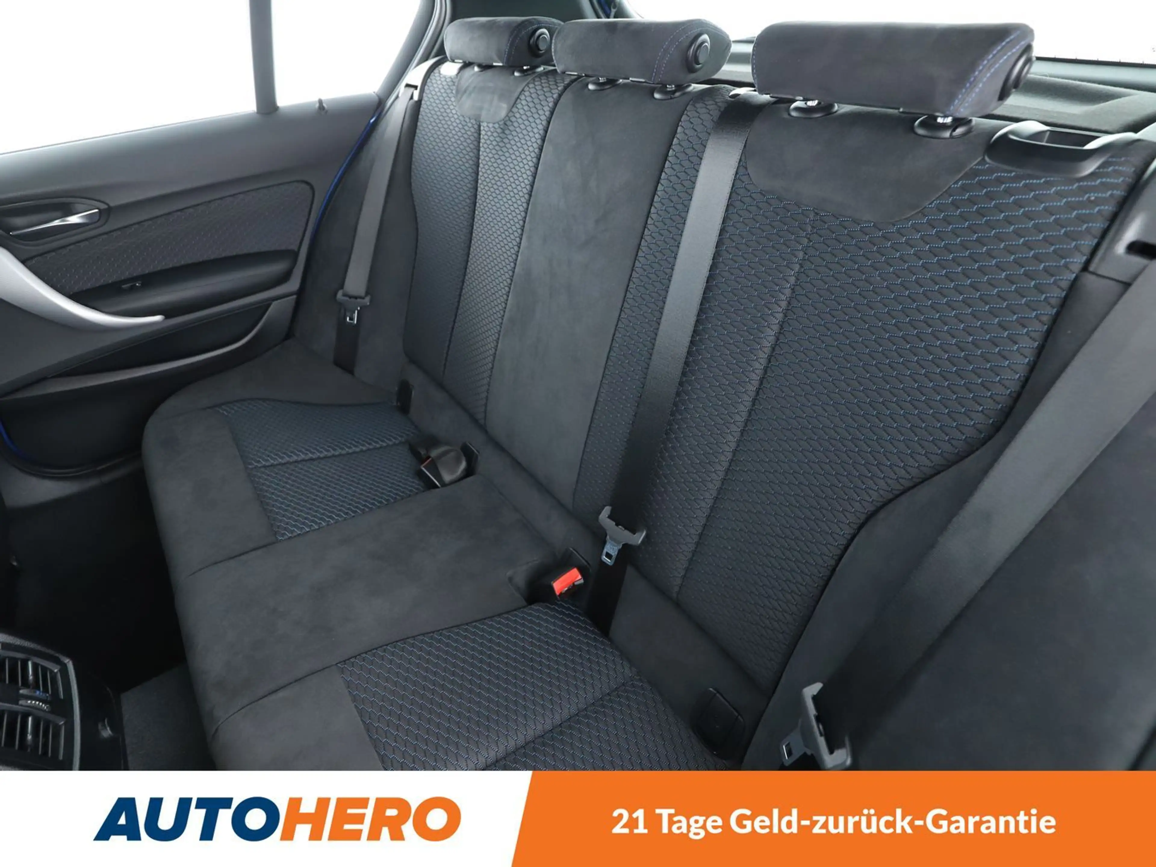 BMW 140 M140i xDrive Special Edition Aut.*NAVI*PDC*SHZ* — photo 14