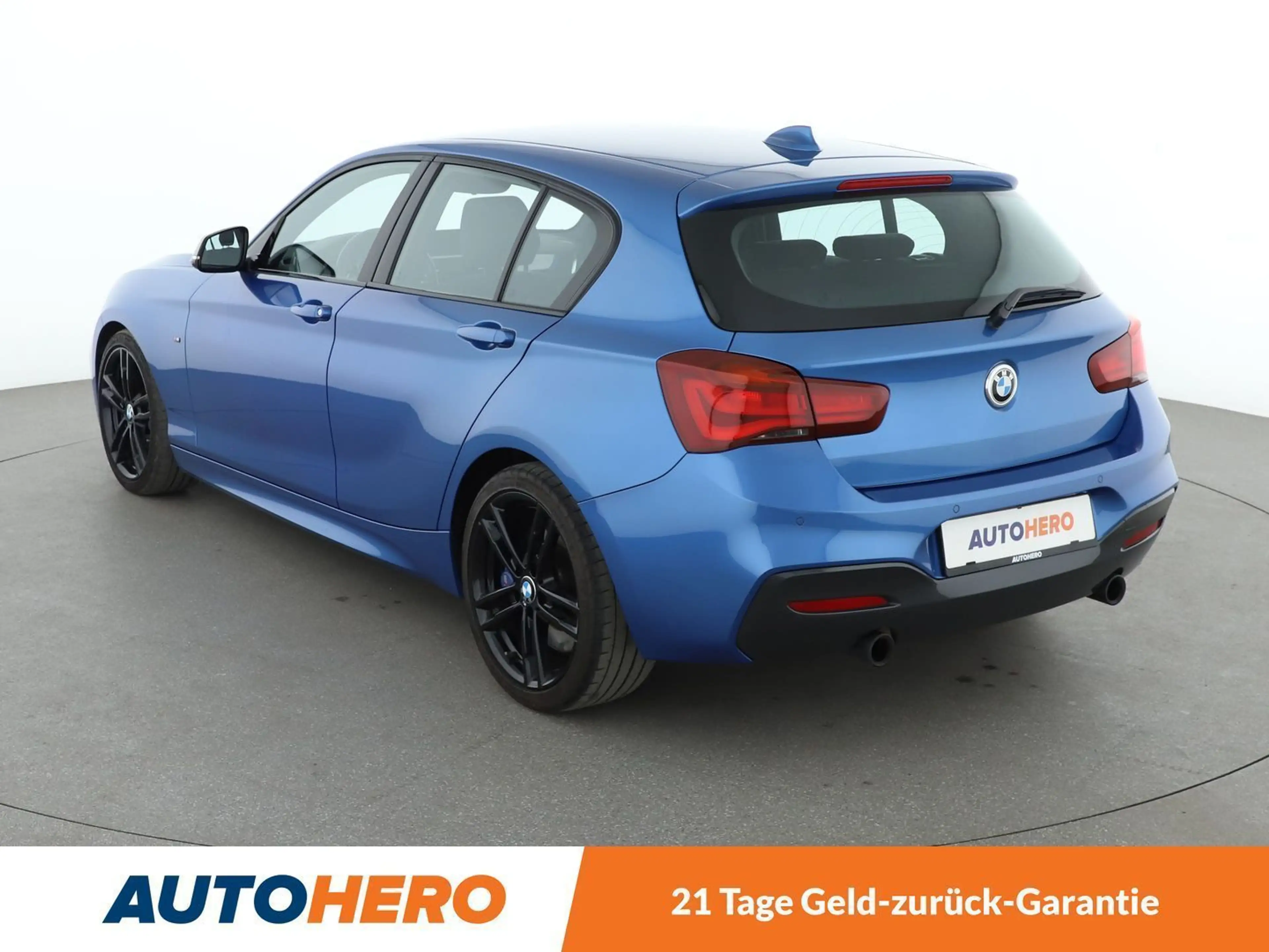 BMW 140 M140i xDrive Special Edition Aut.*NAVI*PDC*SHZ* — photo 4