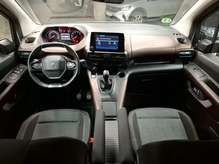 Peugeot Rifter 2020, foto 11
