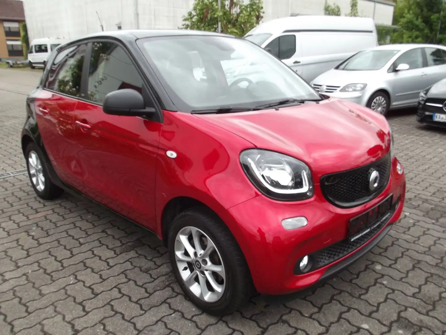 smart forFour forfour 52kW Passion Automatik ALU SHZ Rosso - 2