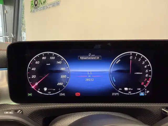 Mercedes-Benz CLA view 11
