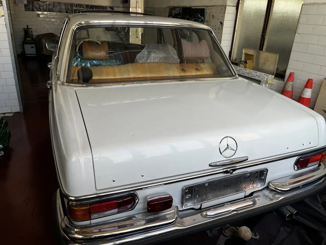 Mercedes-Benz 300 108 Modelle, foto 6