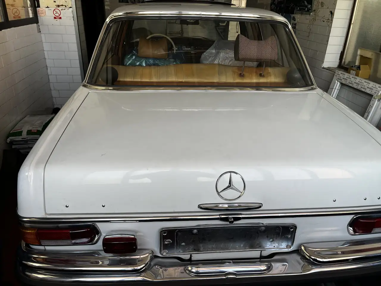 Mercedes-Benz 300 108 Modelle, foto 3