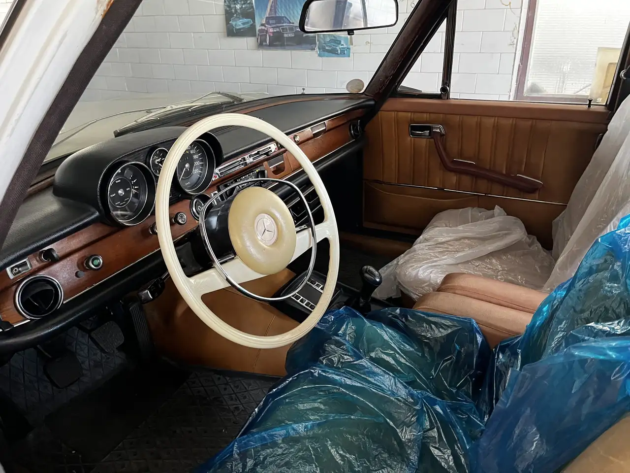 Mercedes-Benz 300 108 Modelle, foto 4