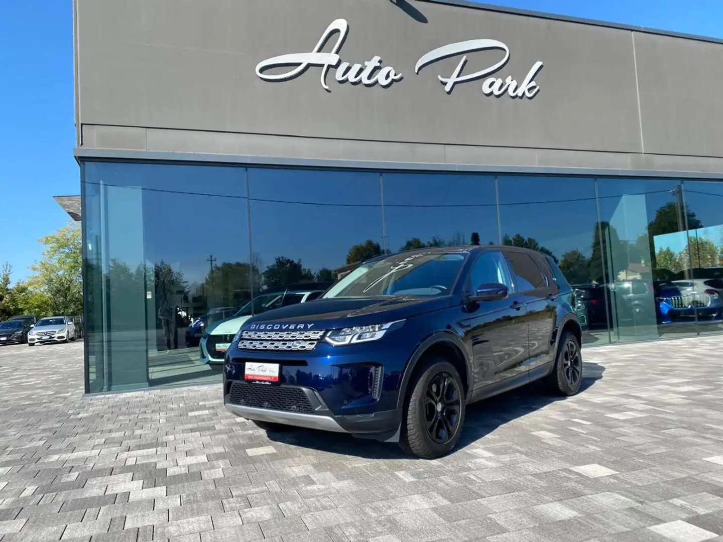 Land Rover Discovery Sport 2.0 eD4 150 CV 2WD - 7 POSTI Bleu - 1