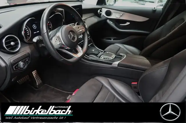 Mercedes-Benz GLC view 5