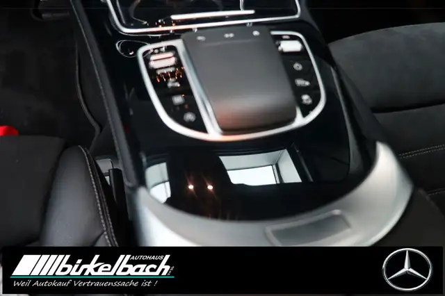 Mercedes-Benz GLC view 8