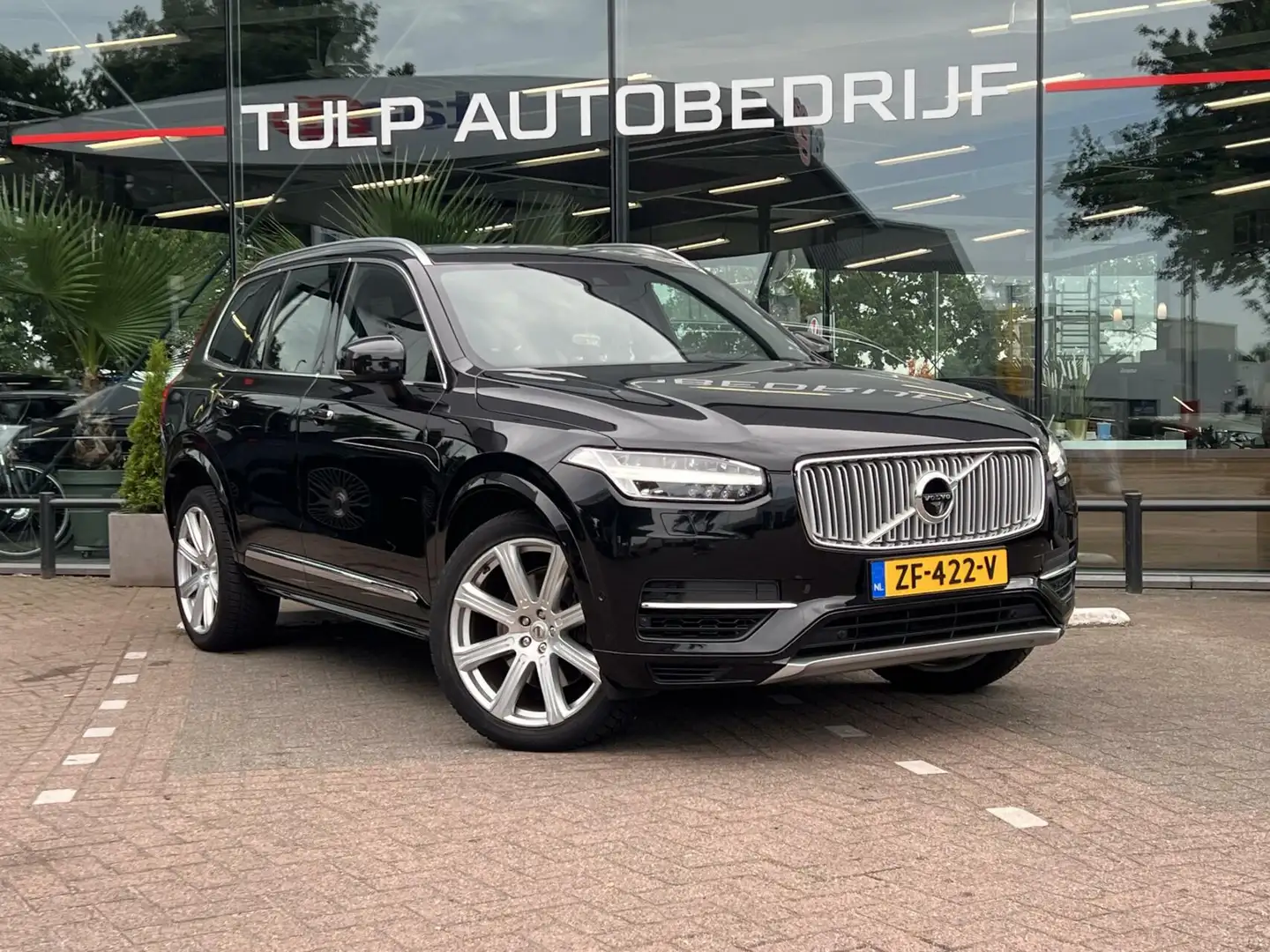 Volvo XC90 2.0 T8 Twin Engine AWD Inscription Vele Opties! Czarny - 2