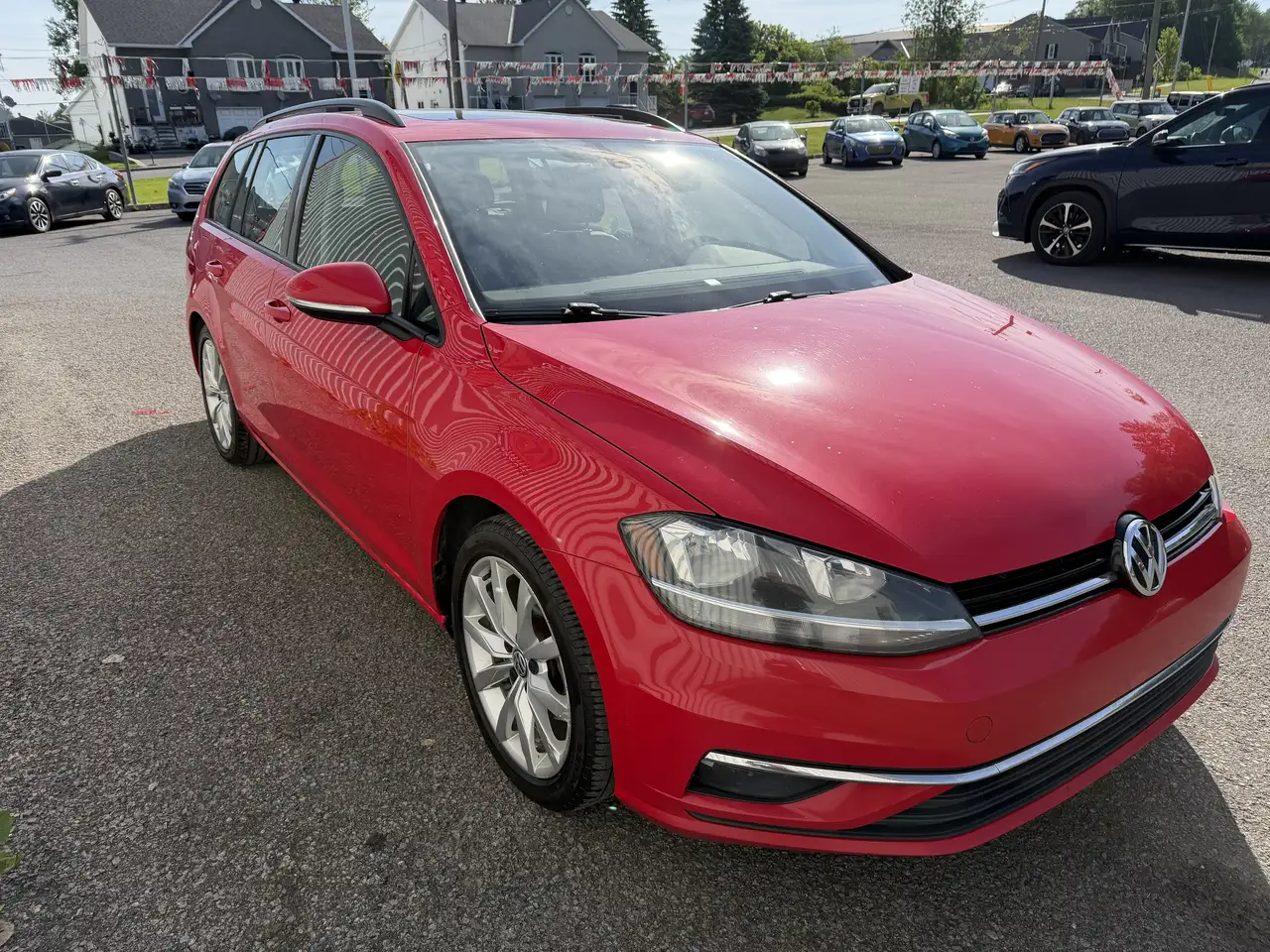Volkswagen Golf photo Volkswagen Golf