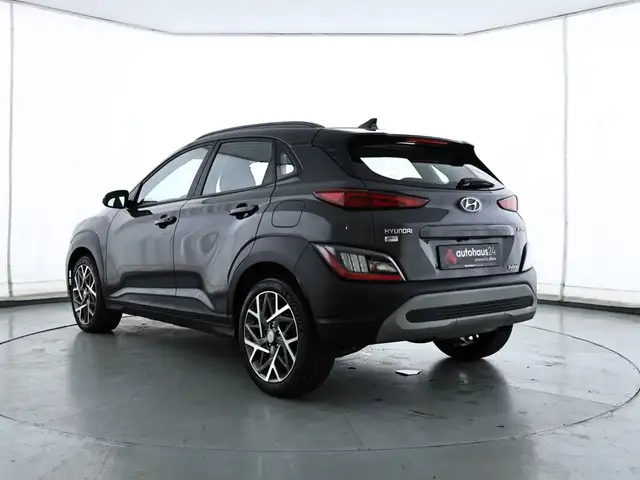 Hyundai Kona view 4