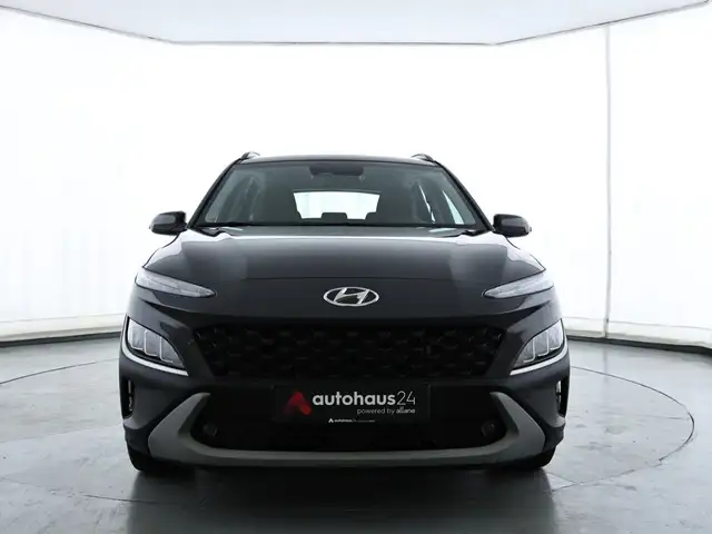 Hyundai Kona view 2