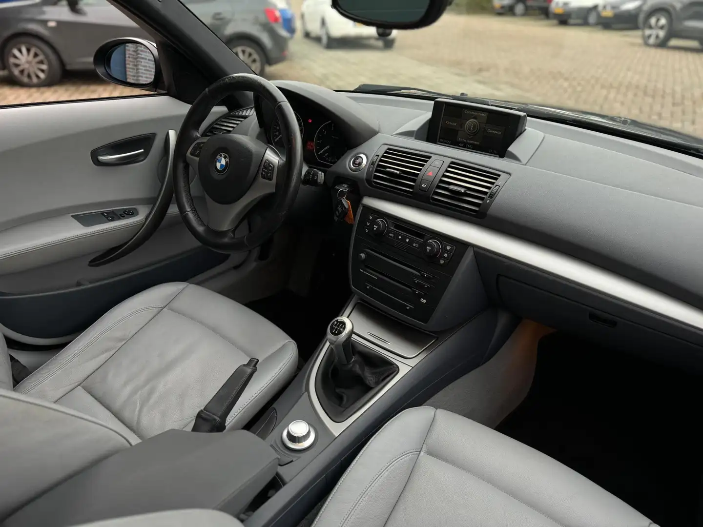 BMW 118 1-serie 118i High Executive MOTOR DEFECT!!!!!!! Чорний - 2
