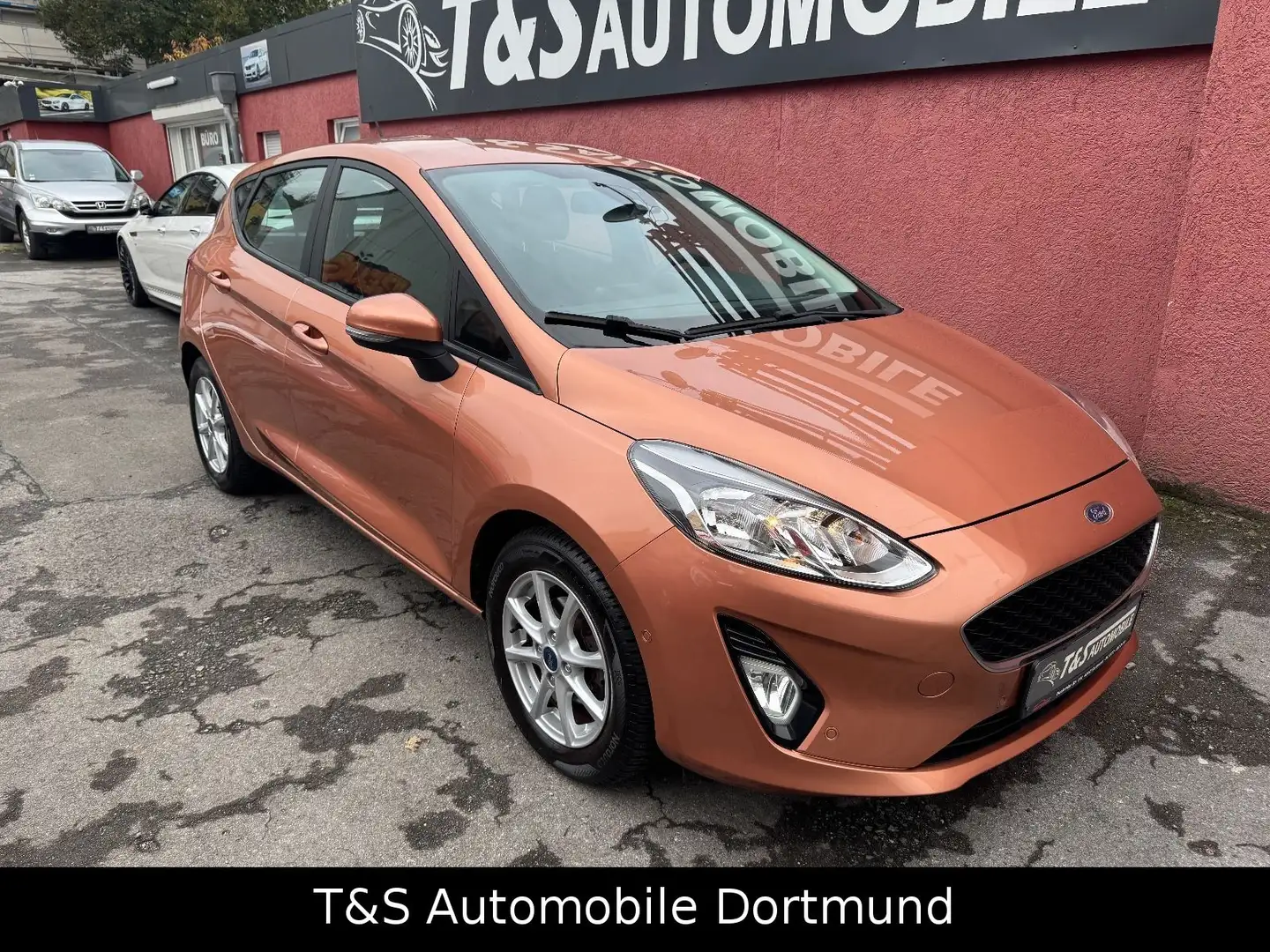 Ford Fiesta 1.1 Cool & Connect ( Top Ausgestattet ) Braun - 2